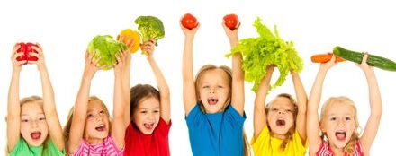 Çocuk Sağlığı: Çocuklarda yaygın hastalıklar, aşılar, sağlıklı beslenme ve egzersiz önerileri.